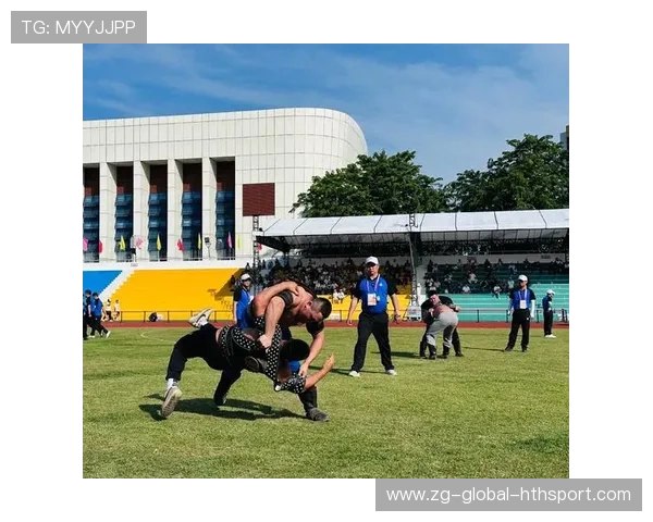 MMA摔跤技巧瞬间定胜负，掌握这几招决胜于千里之外